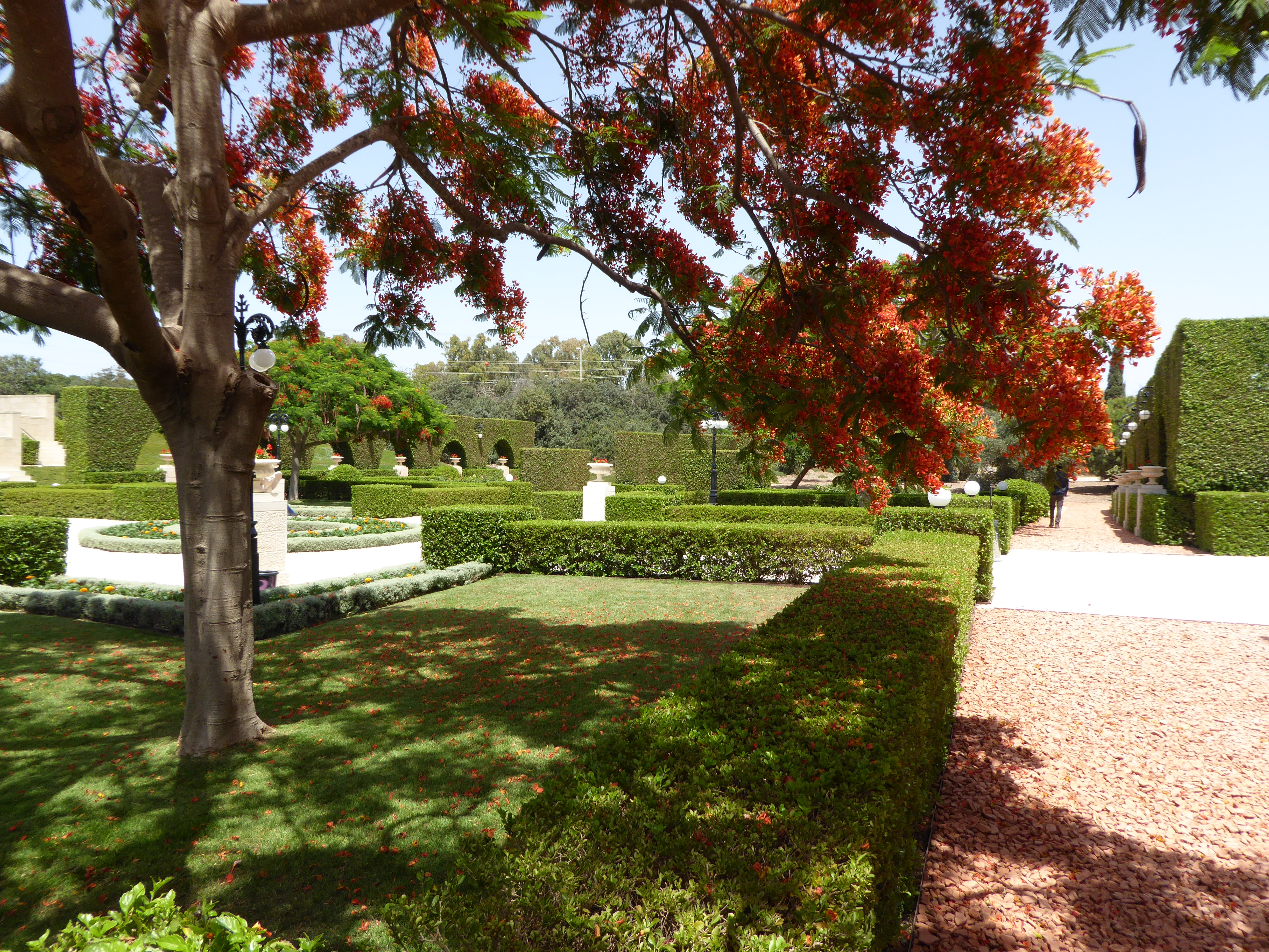 Akko: Bahai gardens